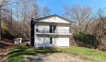 1308 Midway Rd, Alum Creek, WV 25564