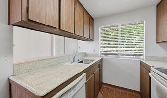 2504 Wanek Rd D, Escondido, CA 92027