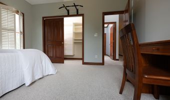10671 Geist Ridge Ct, Fishers, IN 46040