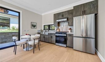 330 Arbolada Dr, Arcadia, CA 91006