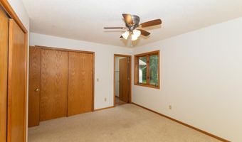 4930 Wilderness Ln, Wisconsin Rapids, WI 54494