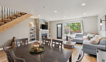 17040 SW WHITLEY Way 201, Beaverton, OR 97006