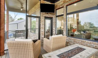 415 S Piper Ave, Ash Grove, MO 65604