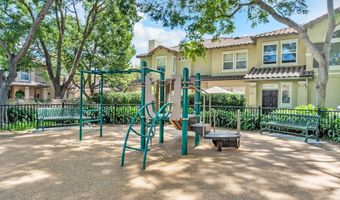 6118 Citracado Cir, Carlsbad, CA 92009