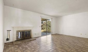 1543 Mobil Ave, Camarillo, CA 93010