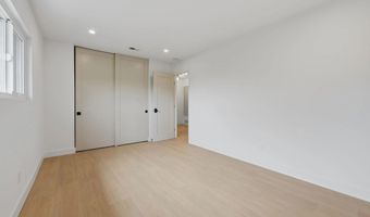 2610 Chestnut Ave, Carlsbad, CA 92010