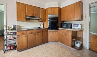 3572 Catherine Ave, Allentown, PA 18103
