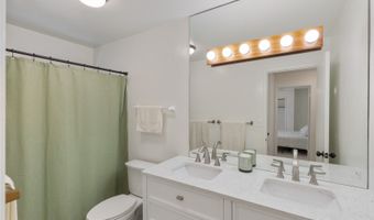 98-512 Kaonohi St 49-3, Aiea, HI 96701
