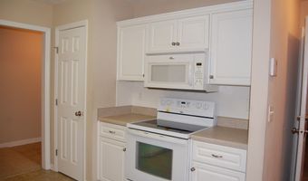 900 Watsonia Dr, Aiken, SC 29803