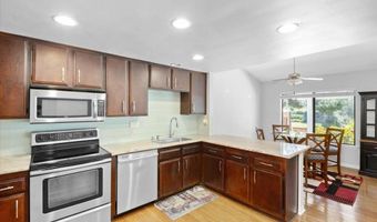 4233 Los Padres Dr, Fallbrook, CA 92028
