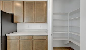9885 Angel Valley Dr, Las Vegas, NV 89178