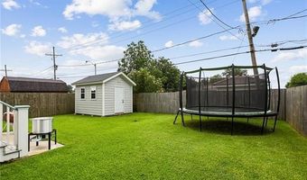1236 PERRIN Dr, Arabi, LA 70032