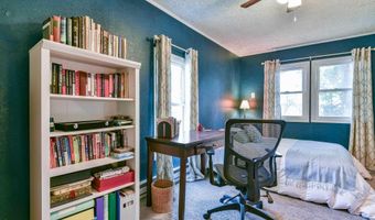 118 W South St, Bloomfield, IN 47424