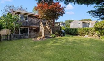 104 Conanicus Rd, Narragansett, RI 02882