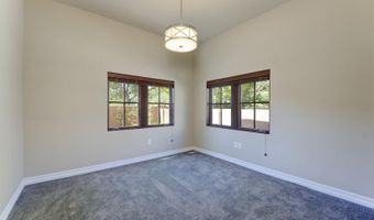 2204 Via Granada Pl NW, Albuquerque, NM 87104