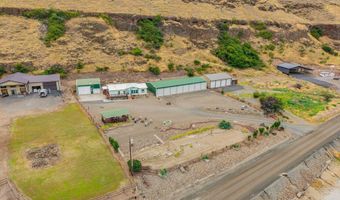 31018 Snake River Rd, Asotin, WA 99402