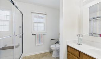 1108 Northfield Ln, Anderson, IN 46011