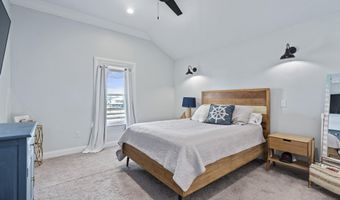 4021 Blue Jay St, Bay St. Louis, MS 39520