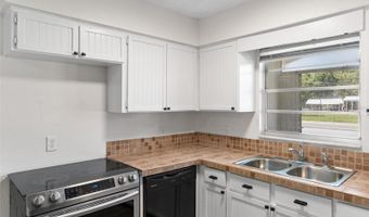 207 DIXIE Hwy, Auburndale, FL 33823