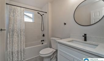 2955 Ithaca St, Allentown, PA 18103
