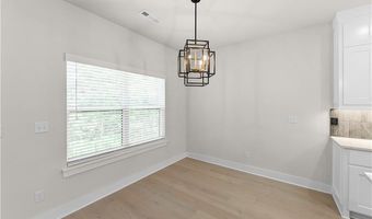 30 Benwick Ln, Bella Vista, AR 72714