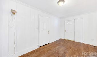 4418 N Sharon Amity Rd, Charlotte, NC 28205