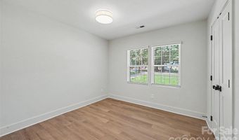 2000 Kilborne Dr, Charlotte, NC 28205