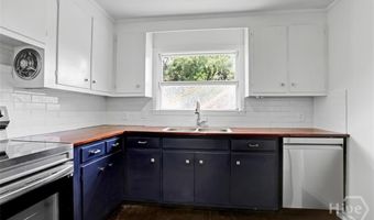 1410 E 51st St, Savannah, GA 31404