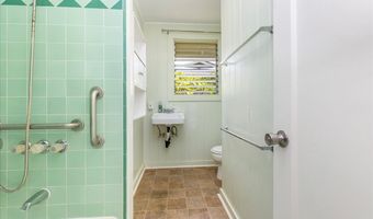 101 Kawananakoa Pl, Honolulu, HI 96817
