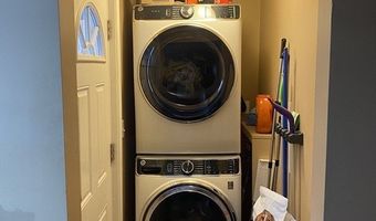 160 L St 1, Boston, MA 02127