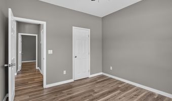 223 Maple Dr, Anderson, SC 29621