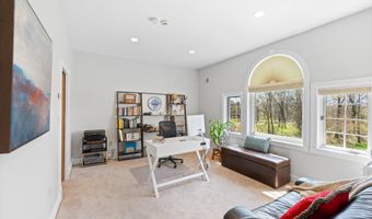 25 CARSDALE Dr, Belle Mead, NJ 08502