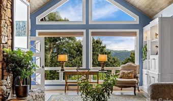 10 Beaverbrook Ct, Asheville, NC 28804