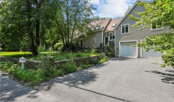 94 S Shore Rd, Burrillville, RI 02859