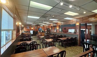 925 CHETCO Ave, Brookings, OR 97415