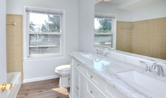 3187 Plymouth Rd Rd, Ann Arbor, MI 48105