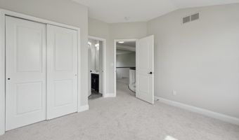 1840 Tapadera Dr, Ann Arbor, MI 48103