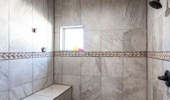 10728 Regina Dr, Socorro, TX 79927