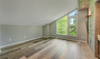 455-55 Meadowview Dr, Aurora, OH 44202