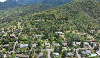 1840 Crestview Dr, Ashland, OR 97520