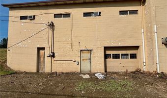 899 Canton Rd, Akron, OH 44312