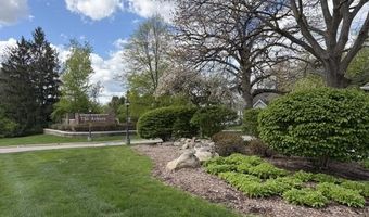 4299 Pine Ridge Ct, Ann Arbor, MI 48105