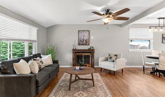 6927 FERN Ln, Annandale, VA 22003