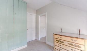 29 Anthony St, Coventry, RI 02816