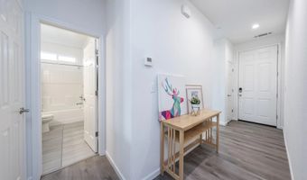 13722 Larkspur Way, Armona, CA 93202