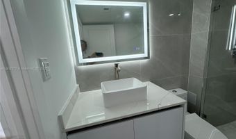 18031 Biscayne Blvd 1402, Aventura, FL 33160