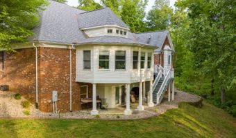 45 Edgewater Dr, Albany, KY 42602