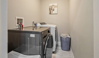 75 Bowlby St, Andover, NJ 07801