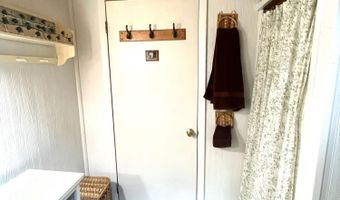 24 Hill Ln, Beddington, ME 04622