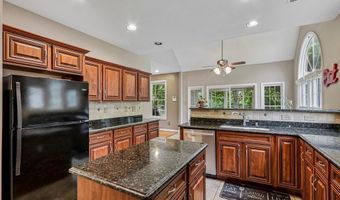 1044 GLENDEVON Dr, Ambler, PA 19002
